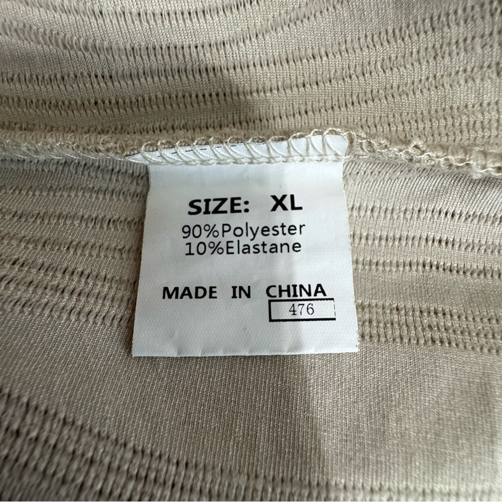 Women’s Beige Textured Short Sleeve Career Top - Picture 6 of 7